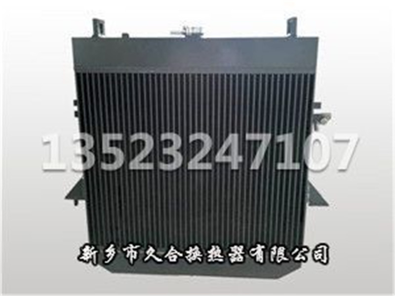 5T叉車(chē)水箱散熱器